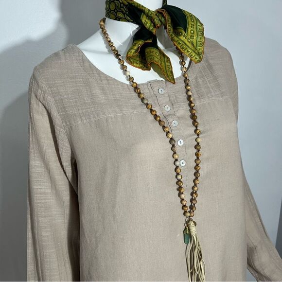 Soft Surroundings Linen/Cotton Blend asymmetrical criss cross hem tunic top - S - Picture 4 of 11